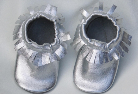 HANDMADE UNISEX BABY MOCCASINS - SILVER